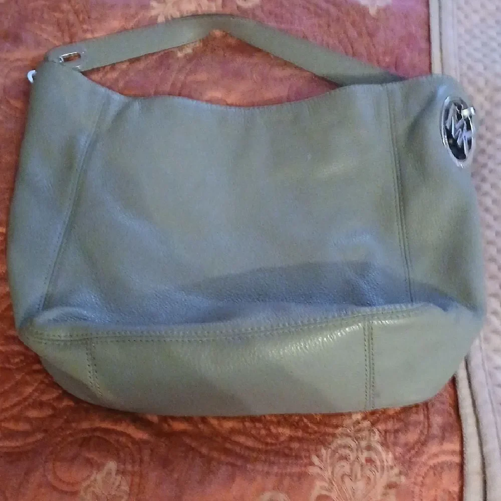 Elegant Gray Leather Women's Bag